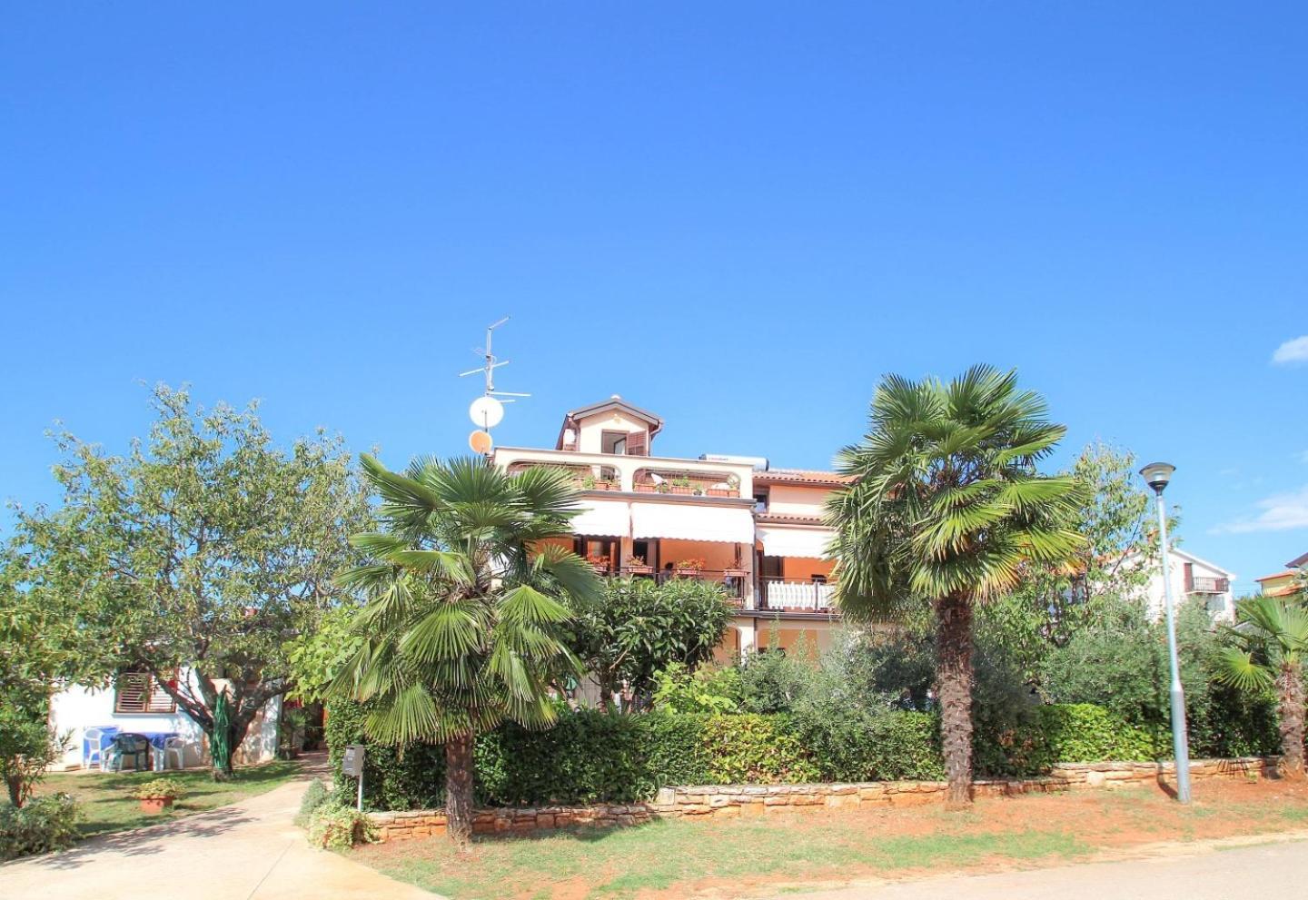 Apartments Maria Novigrad  ภายนอก รูปภาพ